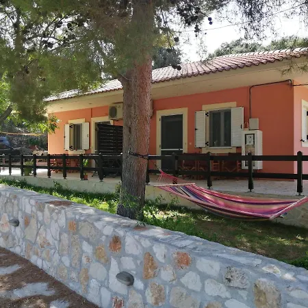דירה Reginas Athéras